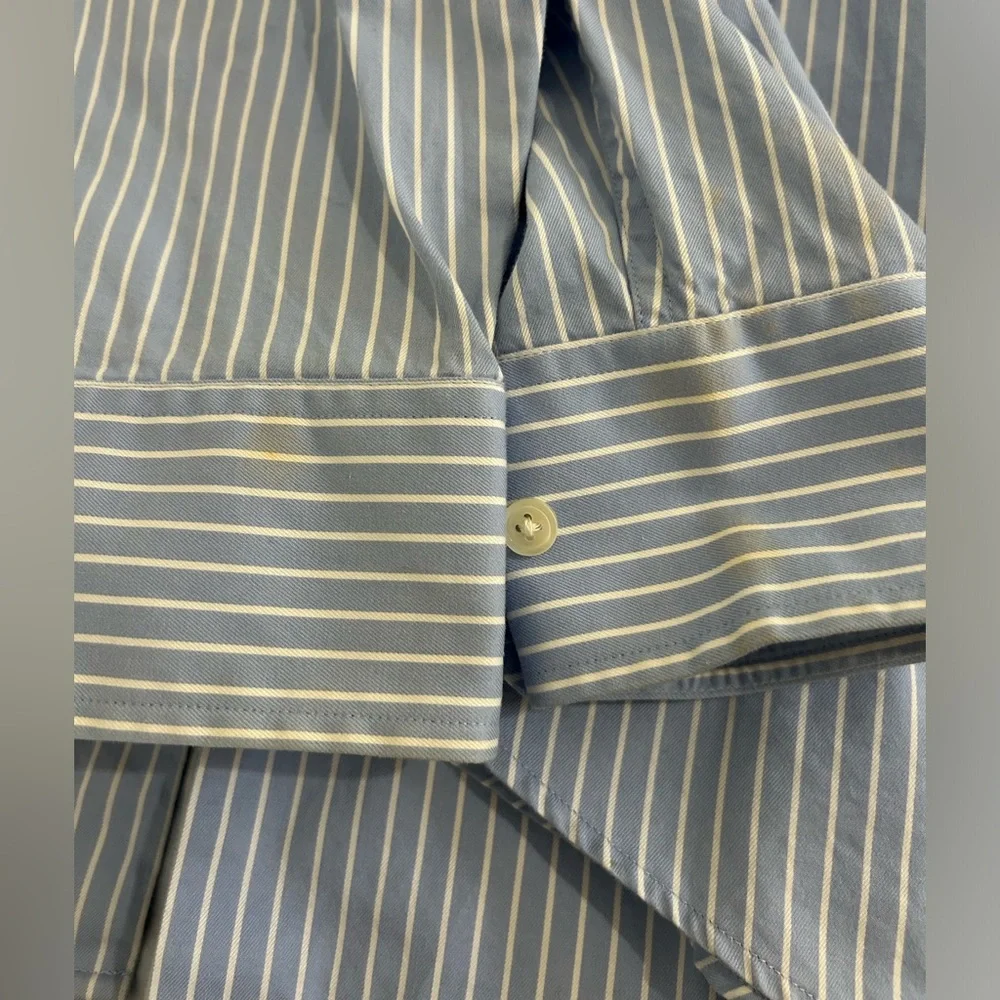 Banana Republic men’s buttoned shirt XL 17 17.5 blue/white stripes 100% cotton